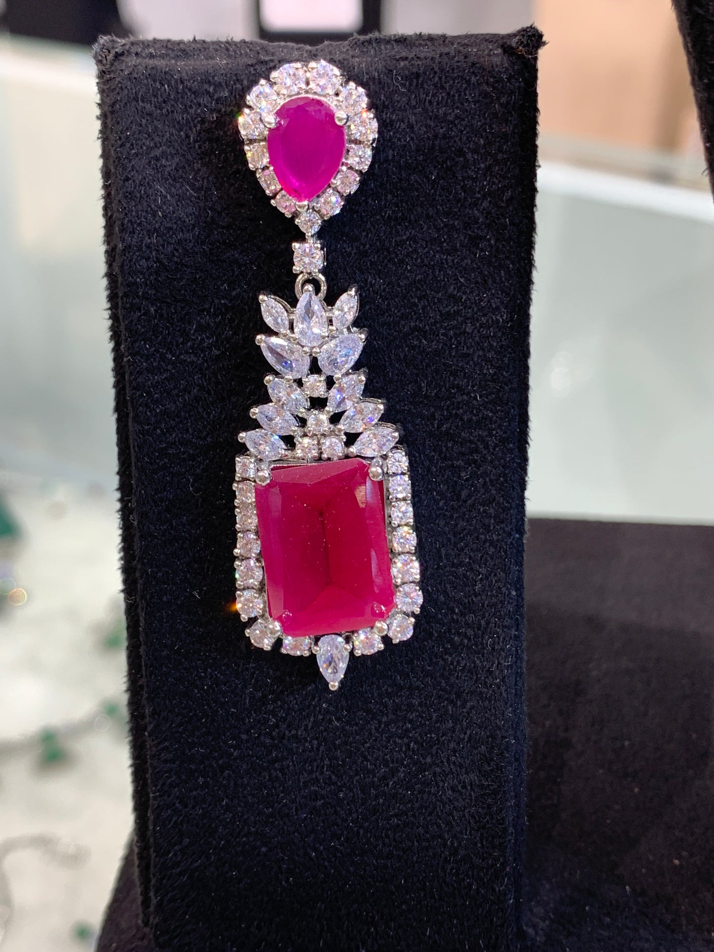 Aliya Ruby statement set