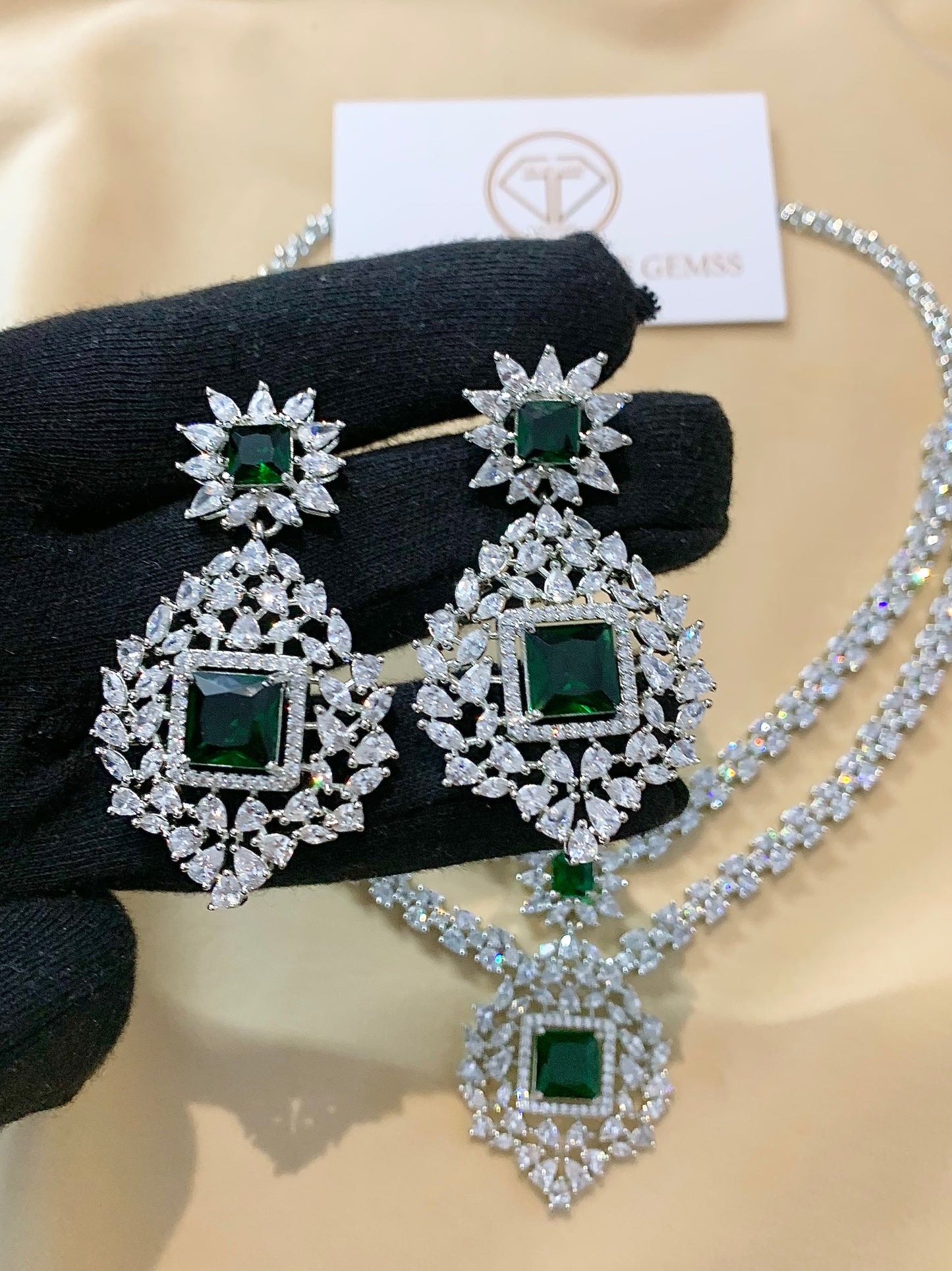 Hana 2 layer necklace