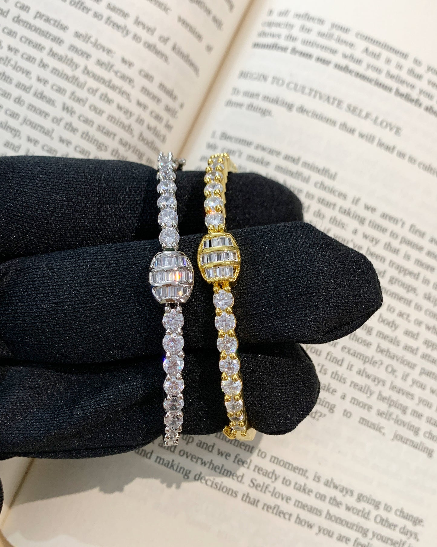 Tennis kada type bracelet