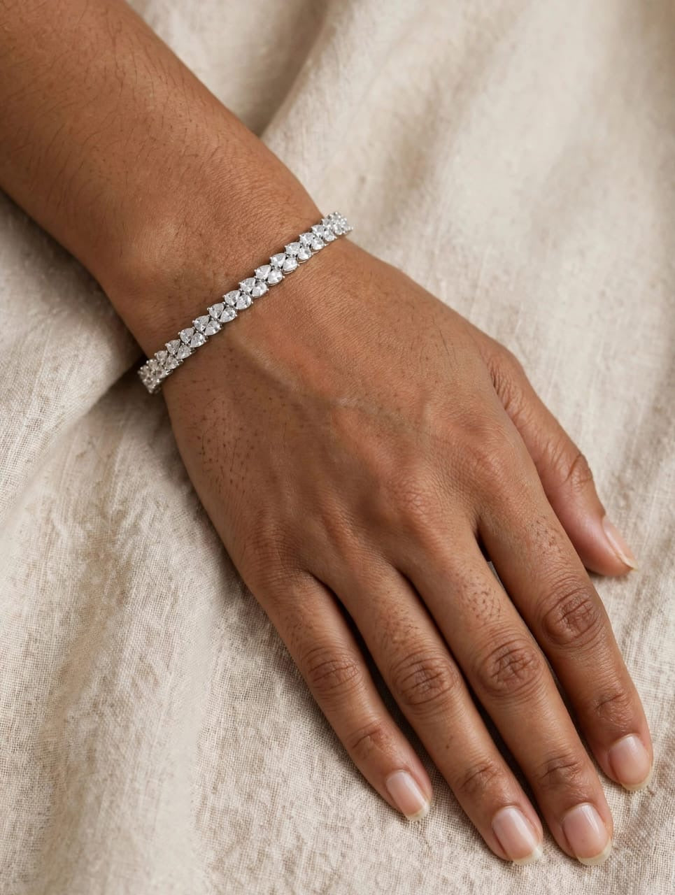 Teardrop Dew - Pear-Cut Diamond Tennis Bracelet