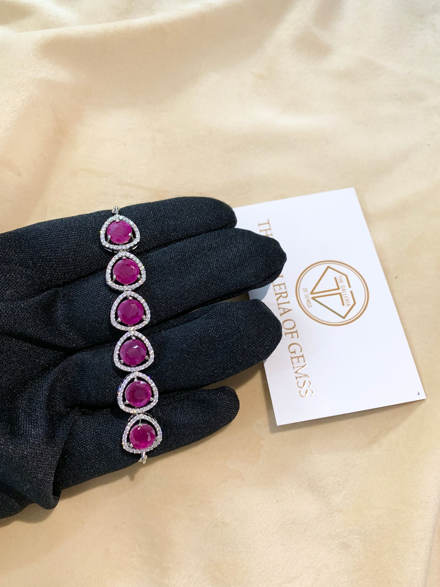 Aina diamond halo bracelet