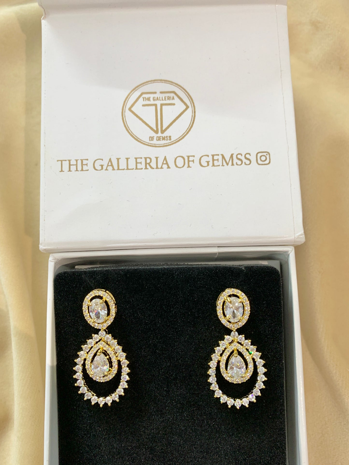 Bela Earrings