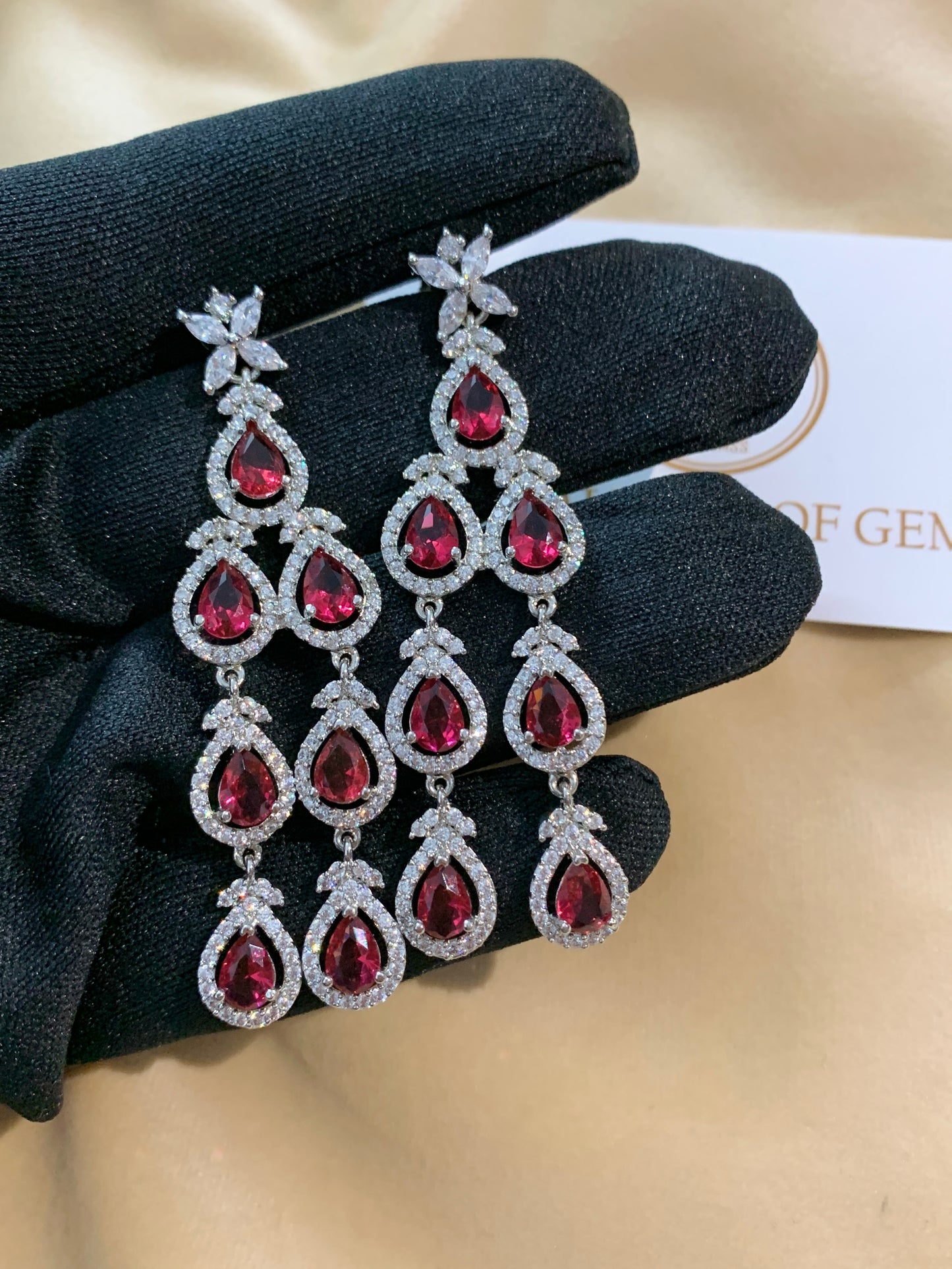 Haya ruby necklace