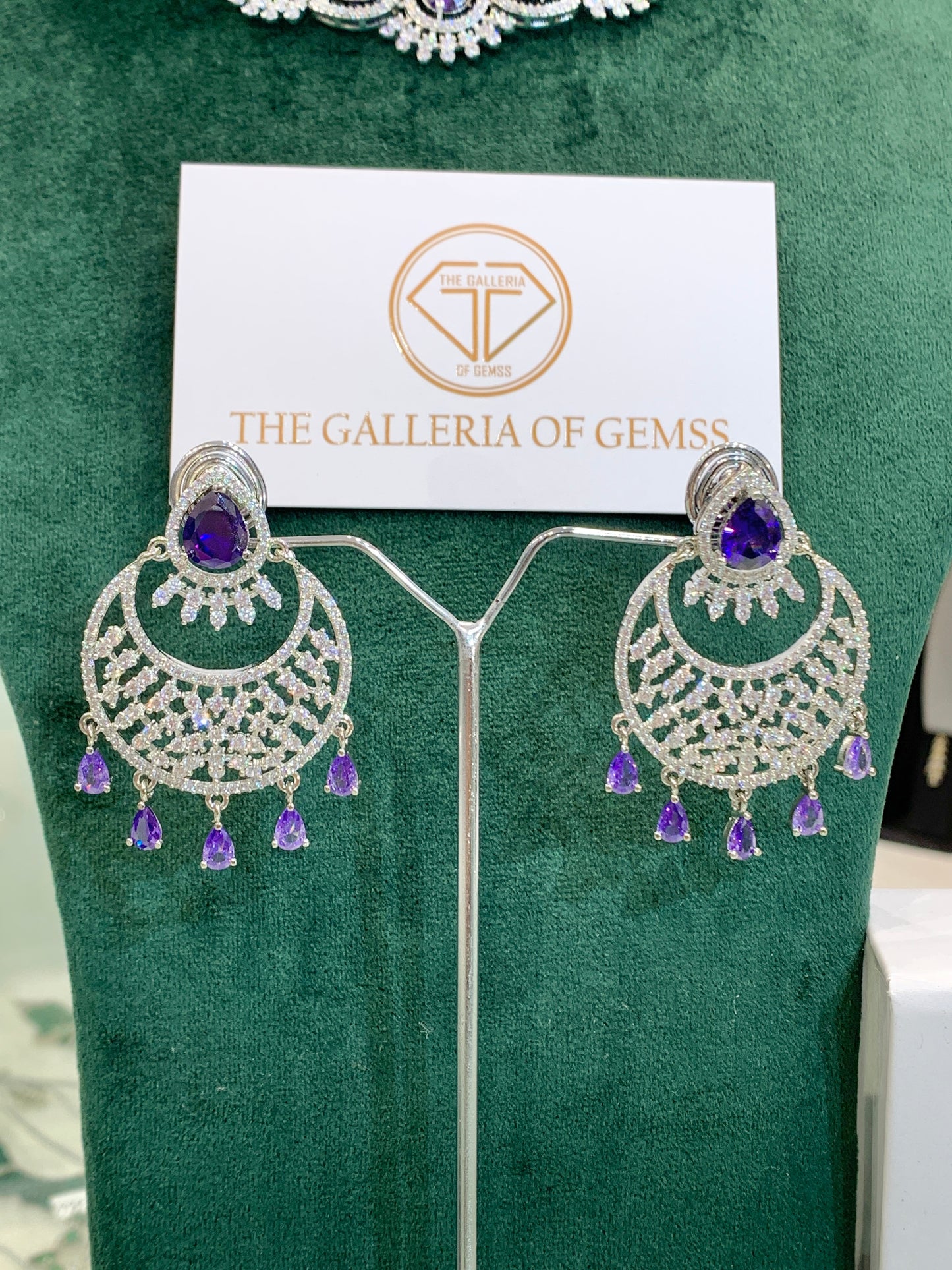 Sara Necklace