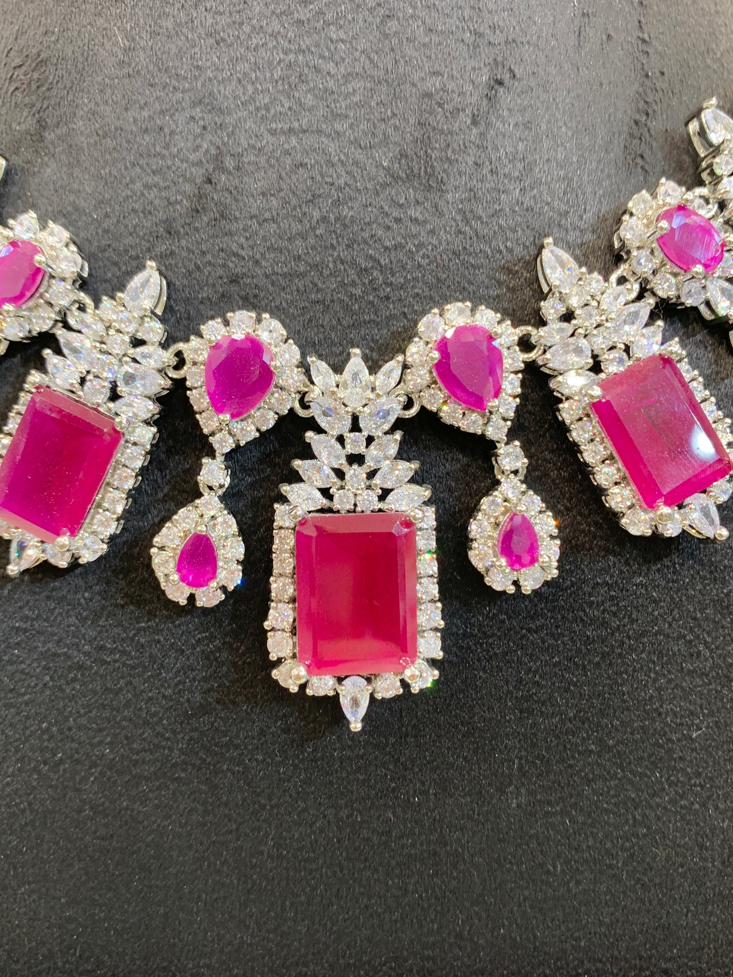 Aliya Ruby statement set