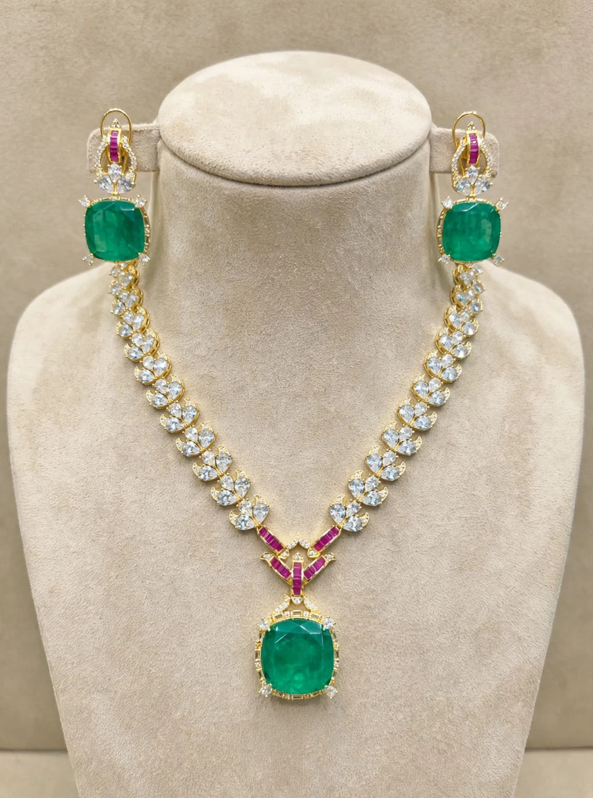 Zahra Emerald - Doublet Stone Necklace Set with Earrings