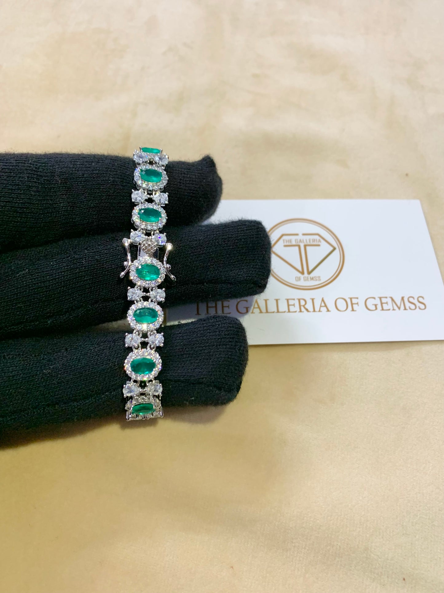 Anaya emerald bracelet