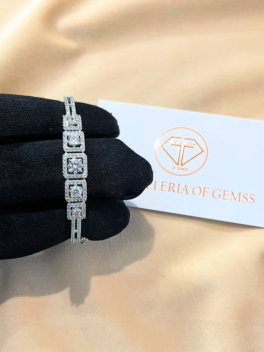 Layla Square Halo Bracelet