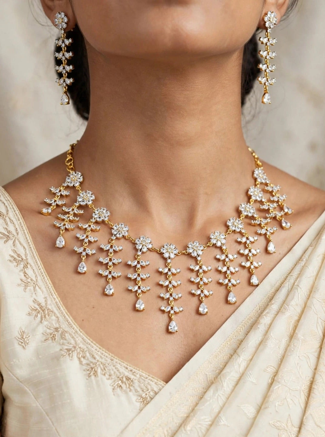 Golden Dewdrop Floral Necklace Set