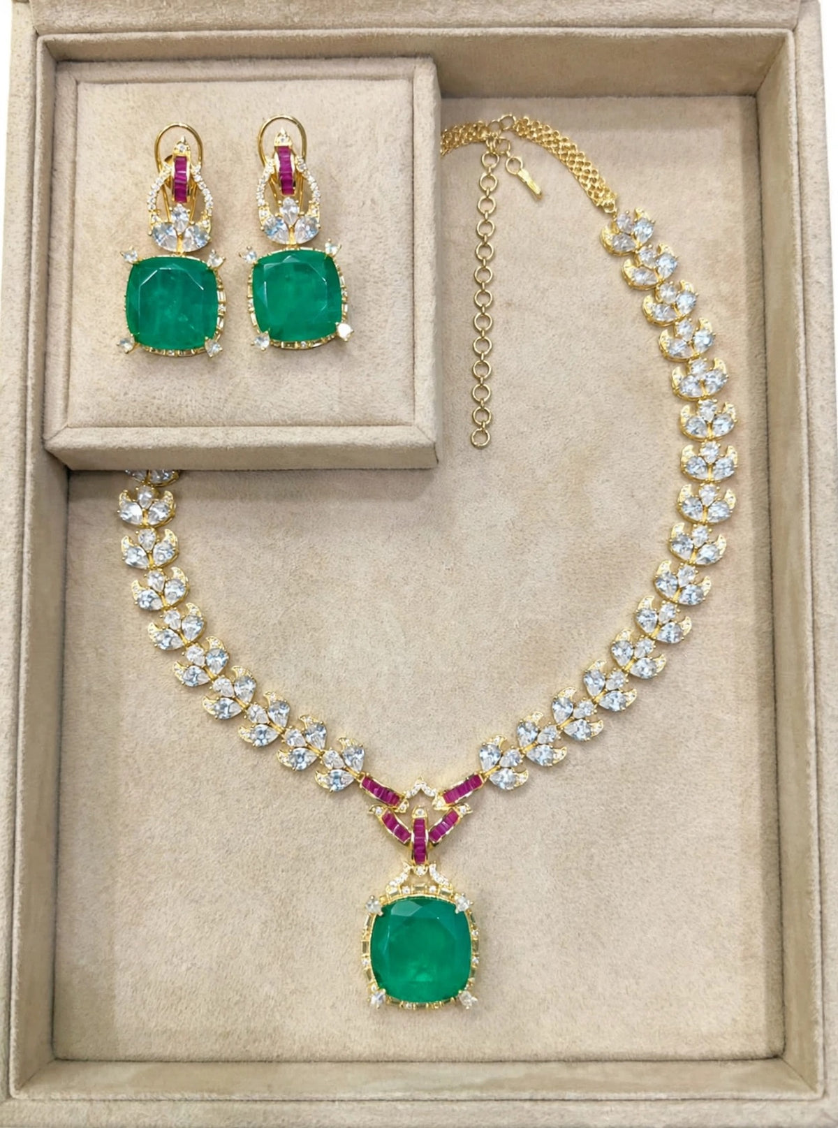 Zahra Emerald - Doublet Stone Necklace Set with Earrings