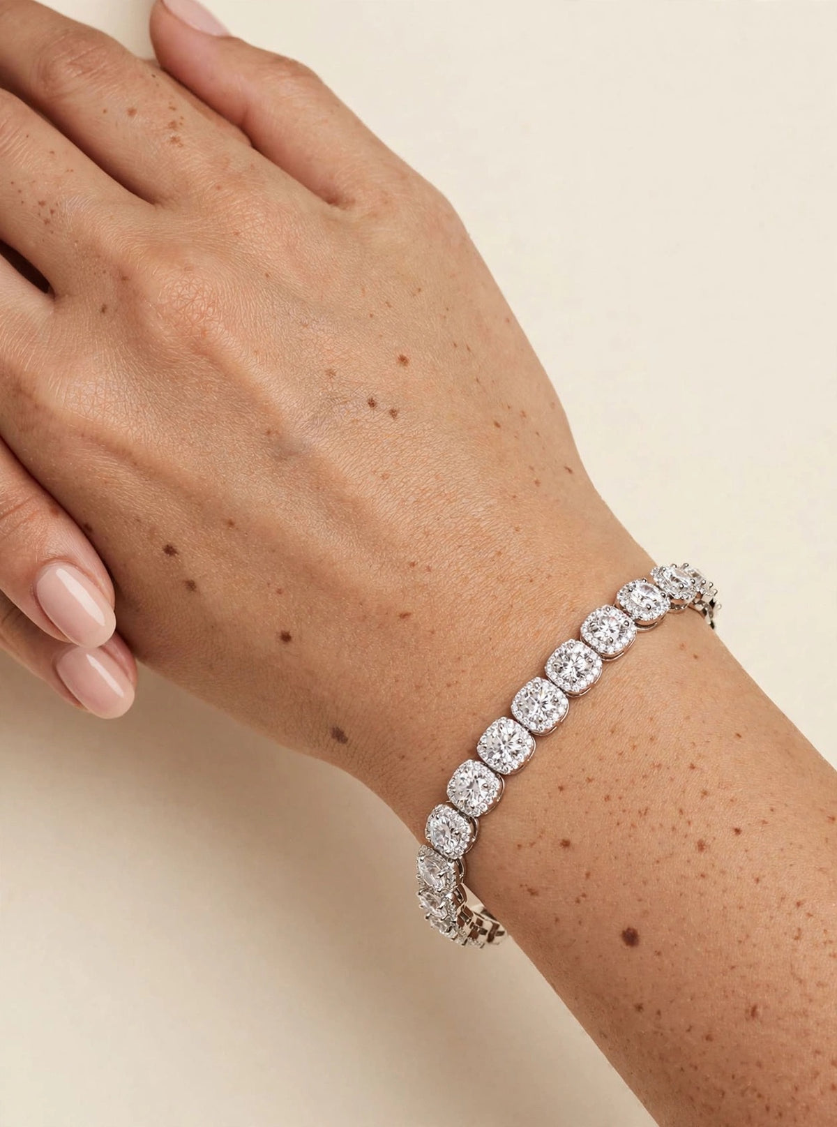 Noir Cushion - Diamond Halo Tennis Bracelet