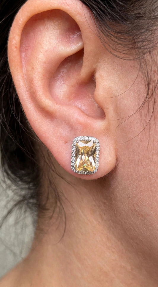AURELIA Emerald Halo Studs