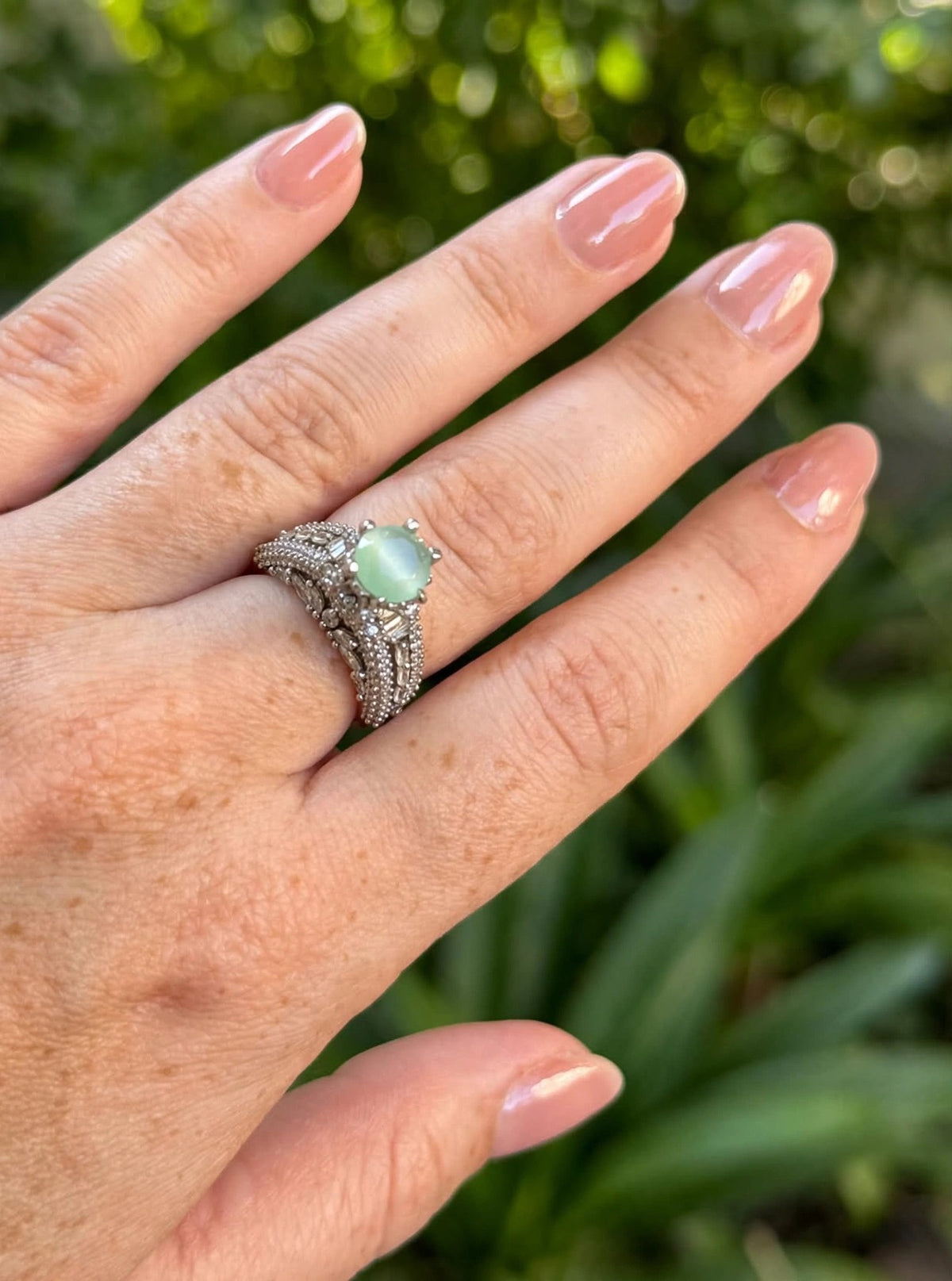 Mint Cat's Eye Vintage Crown Ring